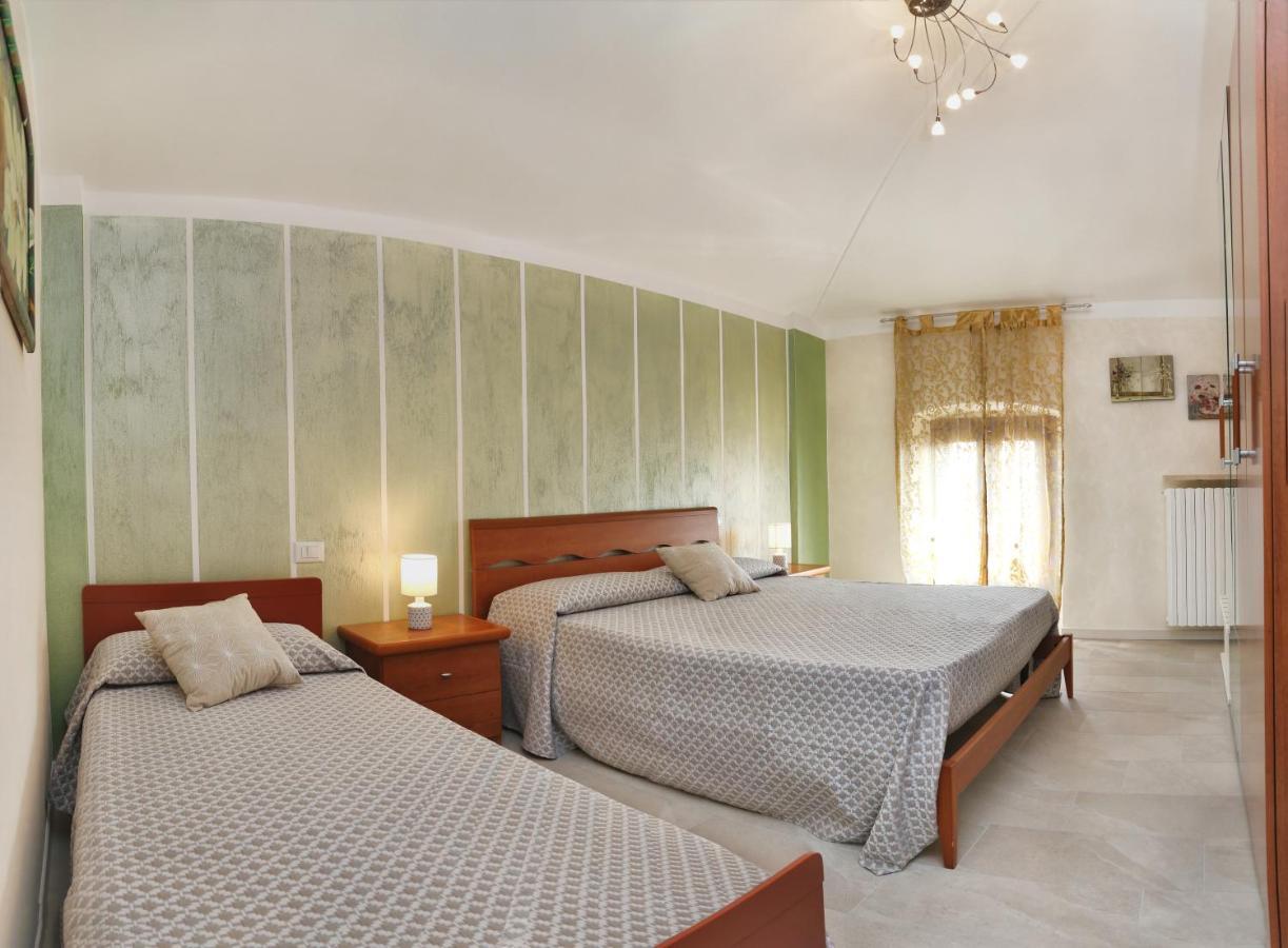 Flower Apartments Bardolino Exteriér fotografie