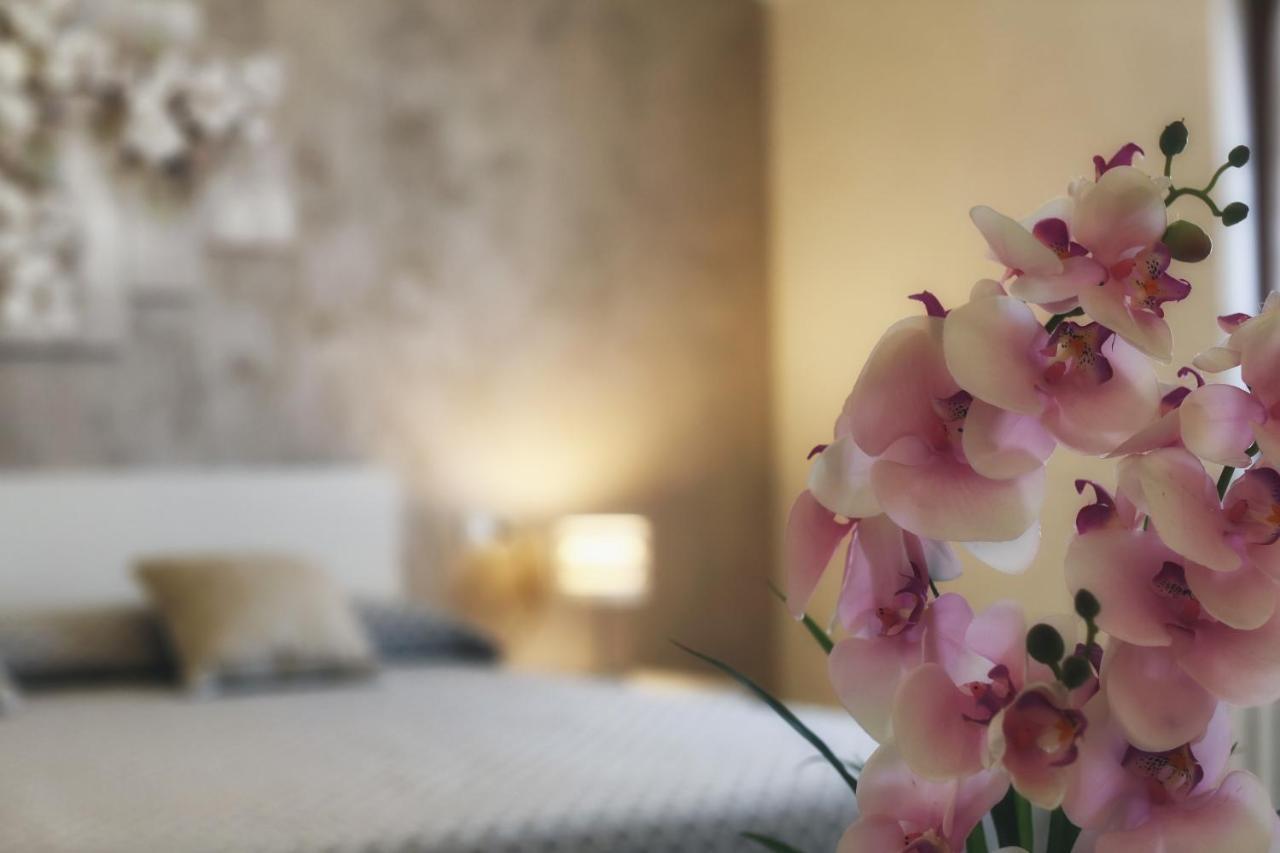 Flower Apartments Bardolino Exteriér fotografie